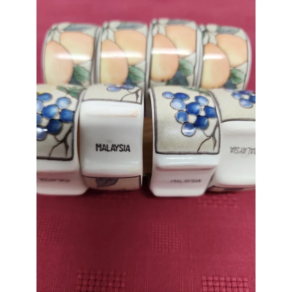 Mikasa Garden Harvest Napkin Rings Set Of 8 Stoneware~ Pears And Grapes EUC